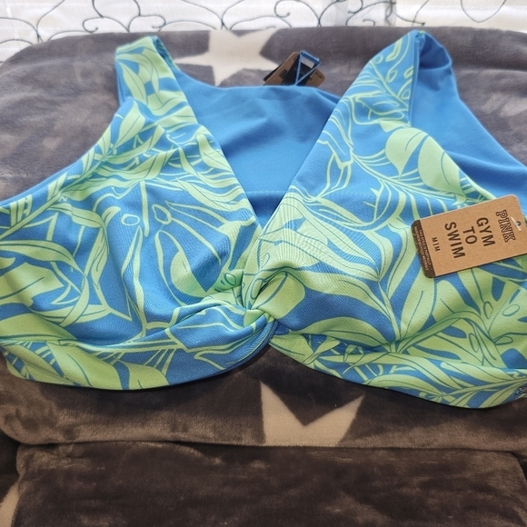 🇺🇸💲PINK ACTIVE GYM TO SWIM TOP - Picture 4 of 9